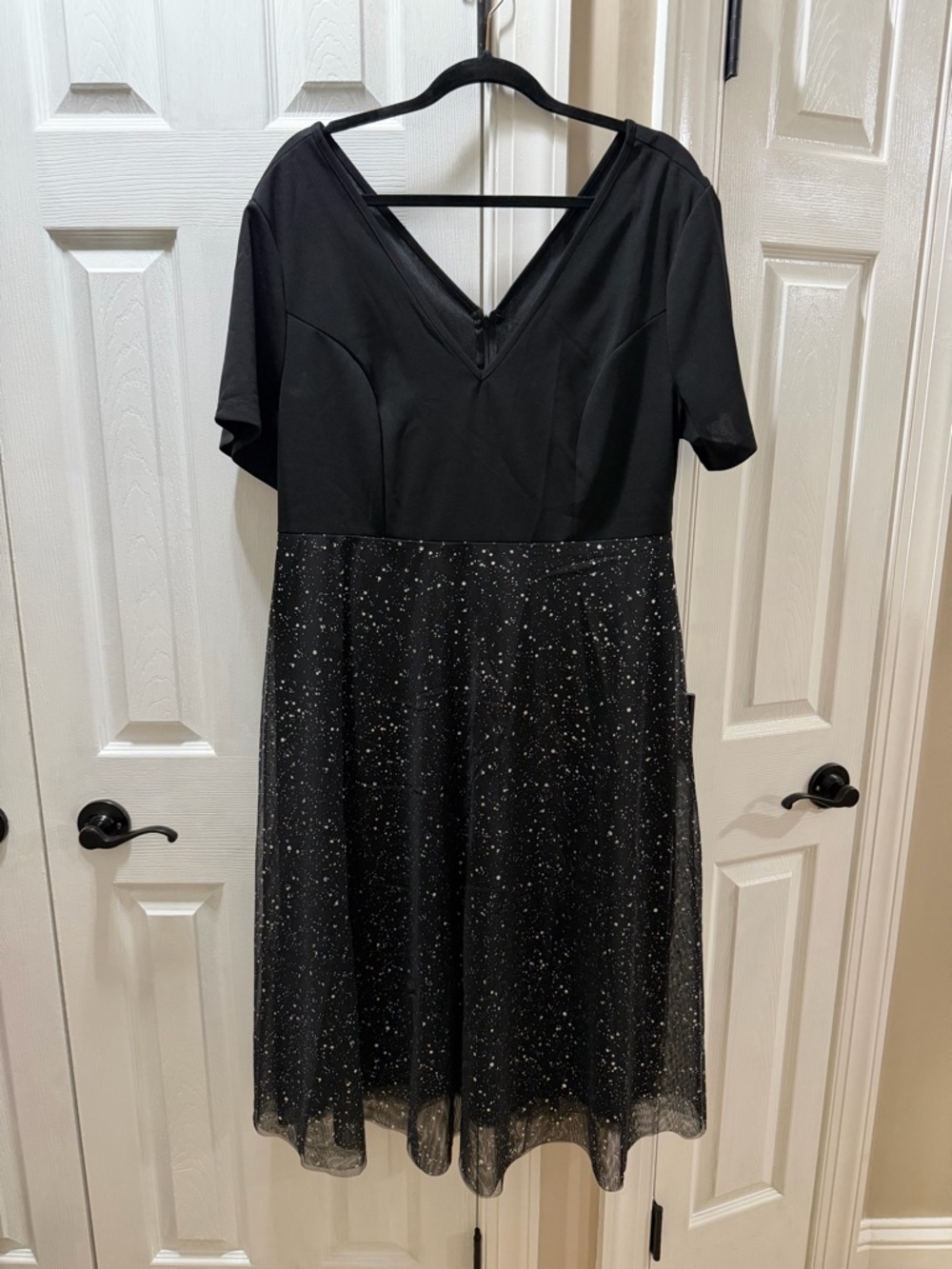 Black Sparkle A-Line Dress - V-Neck Short Sleeve